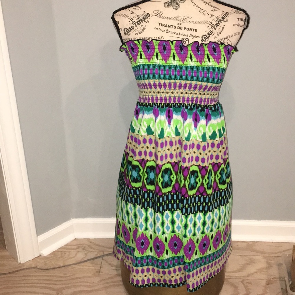Venus strapless dress